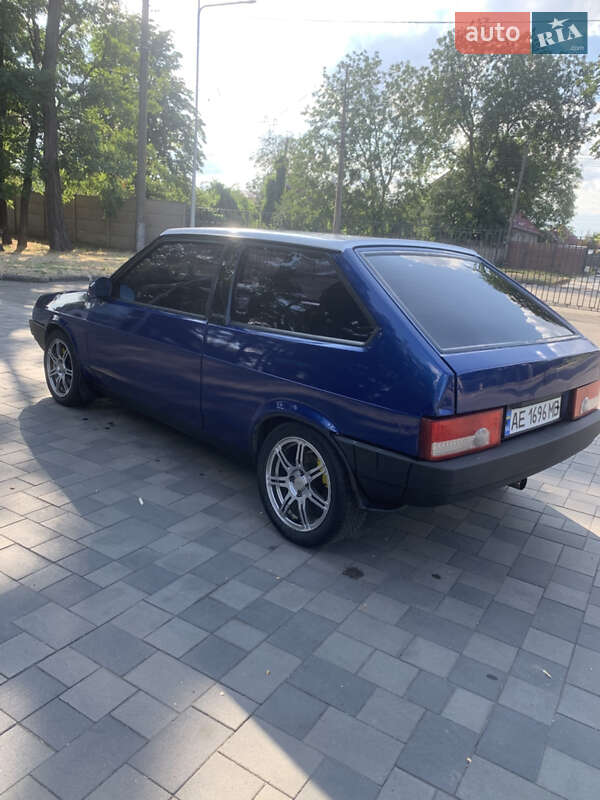 Хэтчбек ВАЗ / Lada 2108 1985 в Кривом Роге