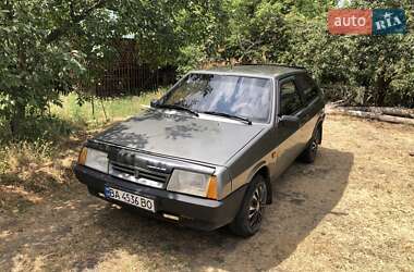 Хэтчбек ВАЗ 2108 1992 в 