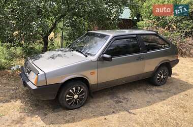 Хэтчбек ВАЗ 2108 1992 в 