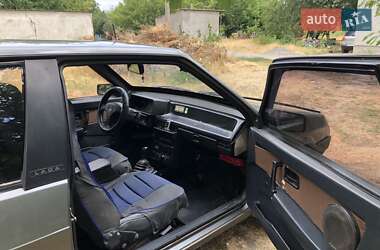 Хэтчбек ВАЗ 2108 1992 в 
