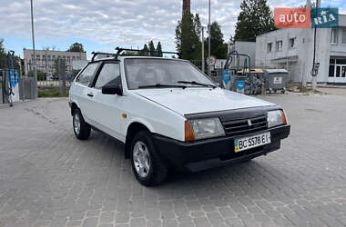 Хэтчбек ВАЗ 2108 1993 в 