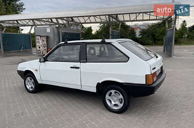Хэтчбек ВАЗ 2108 1993 в 
