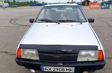 Хетчбек ВАЗ 2108 1990 в Харкові