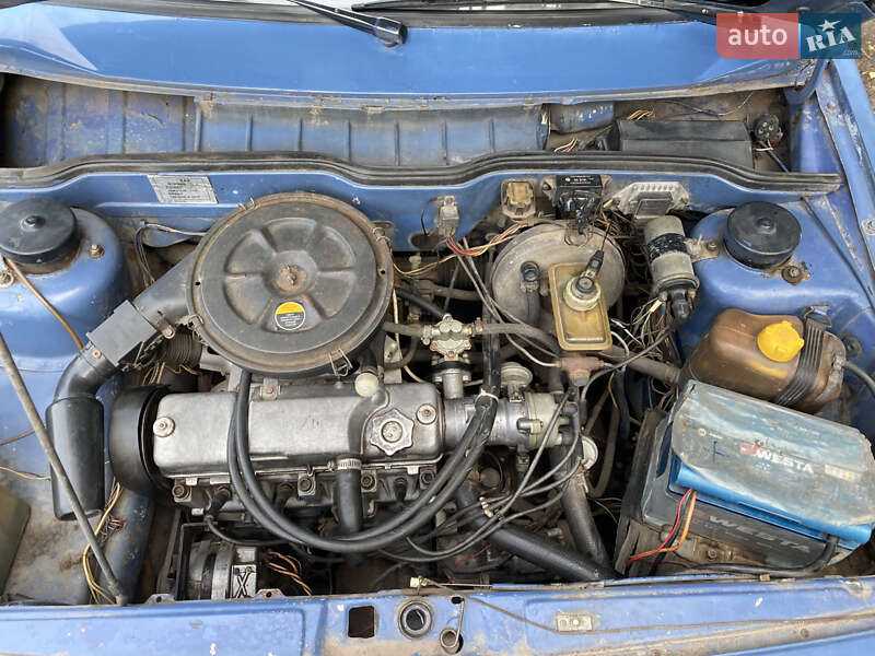 Хэтчбек ВАЗ / Lada 2108 1986 в Тростянце