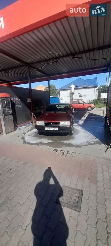 Хэтчбек ВАЗ / Lada 2108 1989 в Мукачево