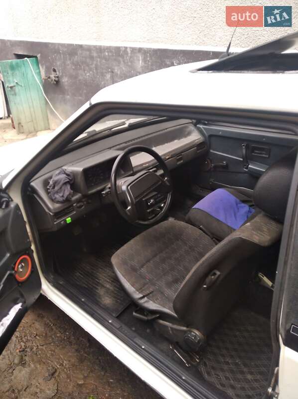 Хэтчбек ВАЗ / Lada 2108 1992 в Львове