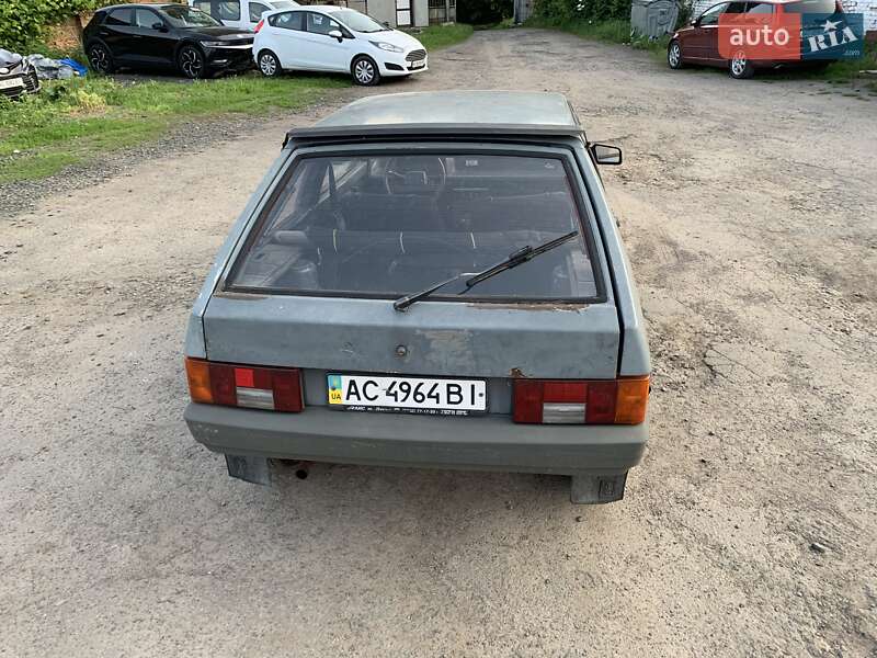 Хэтчбек ВАЗ / Lada 2108 1990 в Луцке