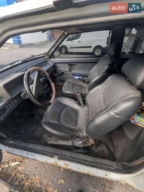 Хетчбек ВАЗ / Lada 2108 1990 в Рівному фото 4 Хетчбек ВАЗ / Lada 2108 1990 в Рівному