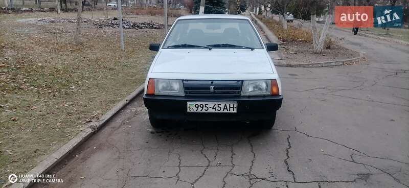 Хэтчбек ВАЗ / Lada 2108 1987 в Кривом Роге