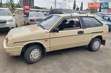 Хэтчбек ВАЗ 2108 1988 в 
