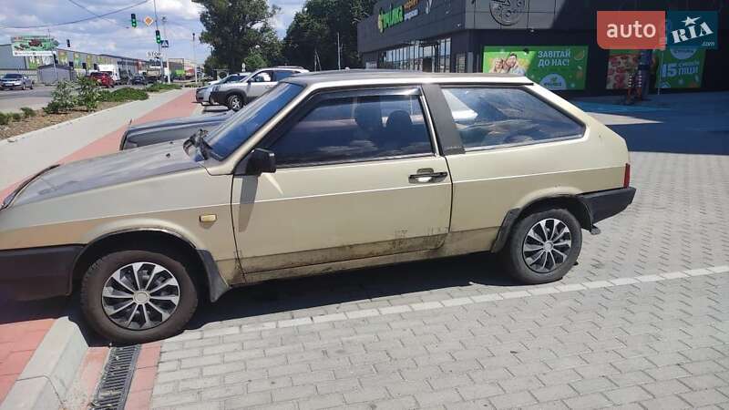 Хэтчбек ВАЗ / Lada 2108 1985 в Гостомеле