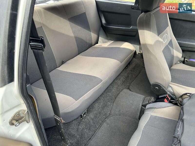 Хетчбек ВАЗ / Lada 2108 1991 в Ромнах