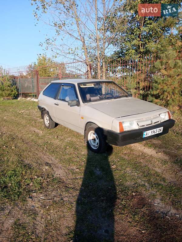 Хэтчбек ВАЗ / Lada 2108 1988 в Киеве