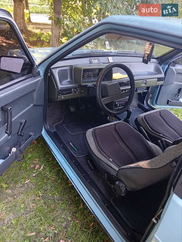 Хэтчбек ВАЗ / Lada 2108 1990 в Хотине