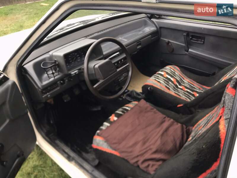 Хэтчбек ВАЗ / Lada 2108 1989 в Ивано-Франковске