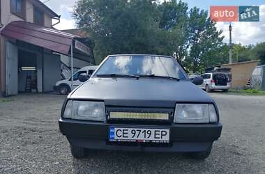 Хетчбек ВАЗ 2108 1990 в Чернівцях