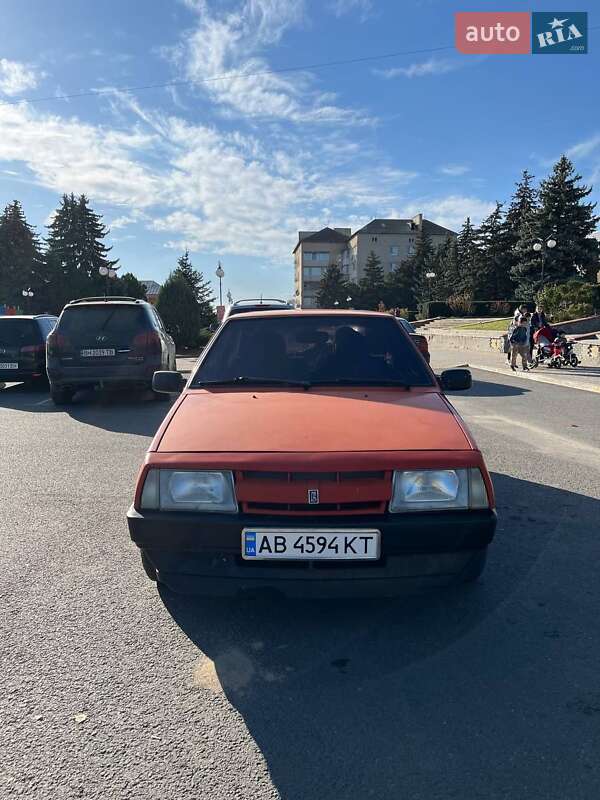 Хэтчбек ВАЗ 2108 1989 в 
