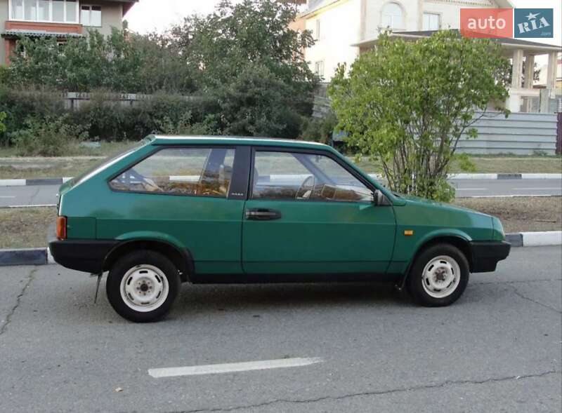 Хэтчбек ВАЗ / Lada 2108 1995 в Дергачах