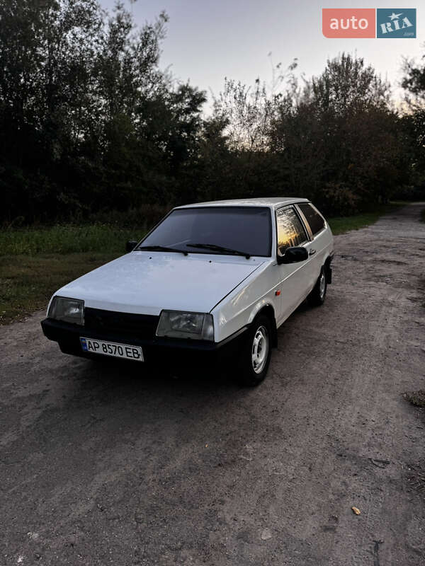 Хэтчбек ВАЗ 2108 1992 в 