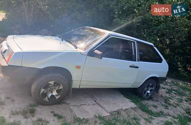 Хэтчбек ВАЗ 2108 1991 в Харькове