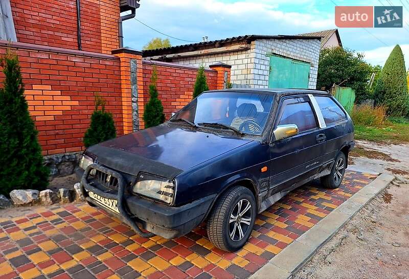 Хэтчбек ВАЗ / Lada 2108 1990 в Змиеве