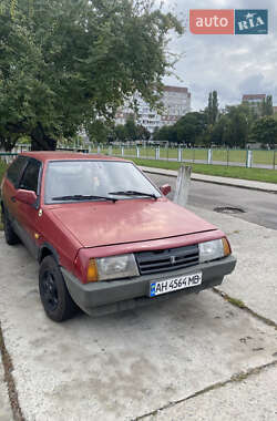 Хэтчбек ВАЗ 2108 1990 в Вараше