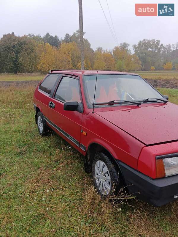 Хэтчбек ВАЗ / Lada 2108 1992 в Кролевце