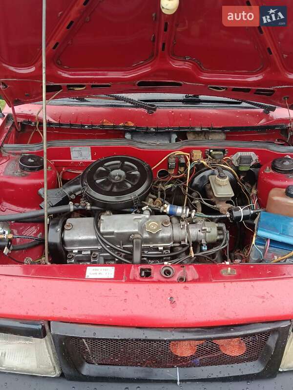 Хэтчбек ВАЗ / Lada 2108 1992 в Кролевце