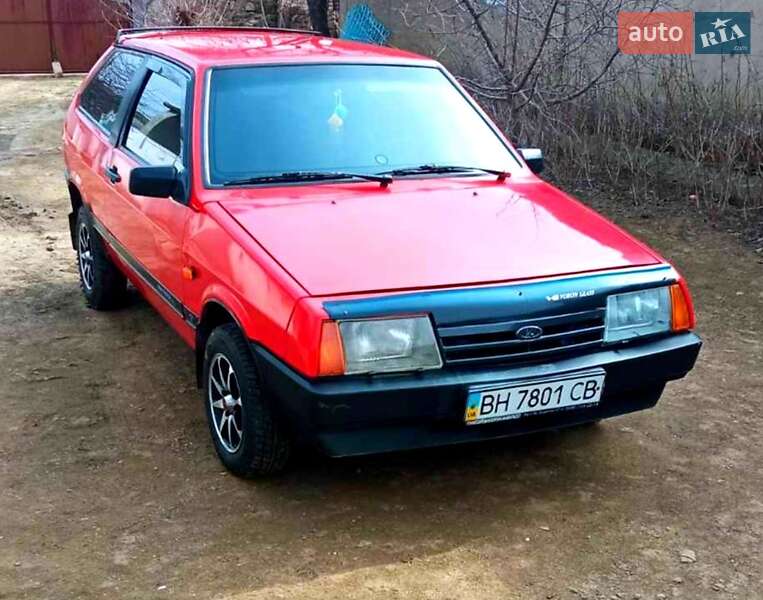 Хэтчбек ВАЗ / Lada 2108 1990 в Одессе