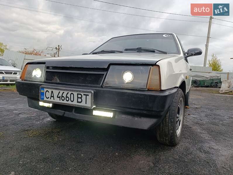 Хетчбек ВАЗ / Lada 2108 1989 в Смілі фото 6 Хетчбек ВАЗ / Lada 2108 1989 в Смілі