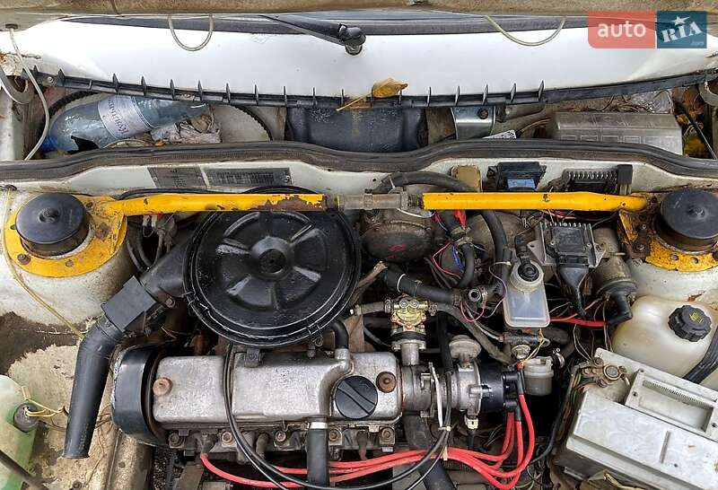 Хэтчбек ВАЗ / Lada 2108 1988 в Чугуеве фото 5 Хэтчбек ВАЗ / Lada 2108 1988 в Чугуеве