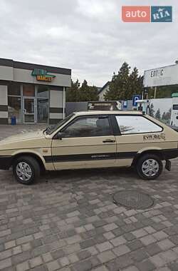 Хэтчбек ВАЗ 2108 1987 в 