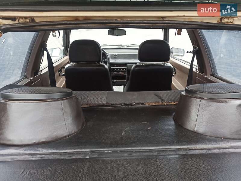 Хэтчбек ВАЗ / Lada 2108 1987 в Горишних Плавнях