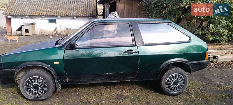 Хэтчбек ВАЗ / Lada 2108 1986 в Остроге фото 7 Хэтчбек ВАЗ / Lada 2108 1986 в Остроге