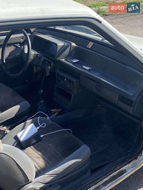 Хетчбек ВАЗ / Lada 2108 1991 в Подільську фото 7 Хетчбек ВАЗ / Lada 2108 1991 в Подільську