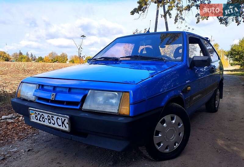 Хетчбек ВАЗ 2108 1990 в 