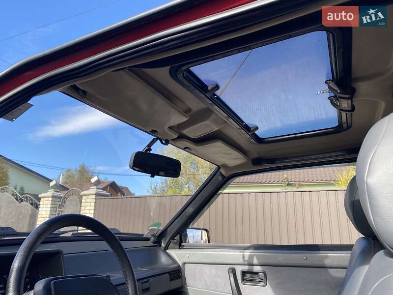 Хэтчбек ВАЗ / Lada 2108 1990 в Черновцах