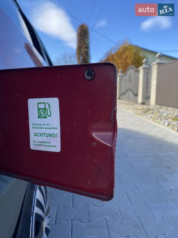 Хэтчбек ВАЗ / Lada 2108 1990 в Черновцах