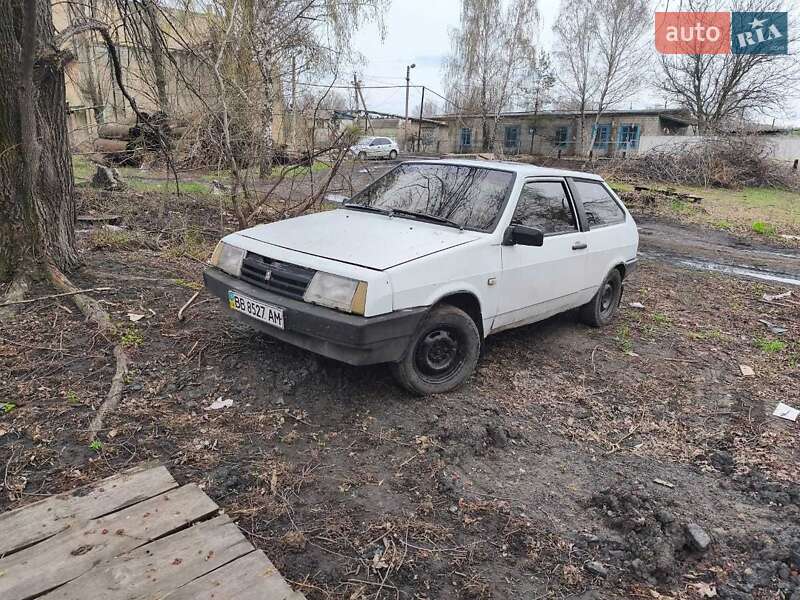 Хетчбек ВАЗ / Lada 2108 1992 в Кривому Розі фото 5 Хетчбек ВАЗ / Lada 2108 1992 в Кривому Розі
