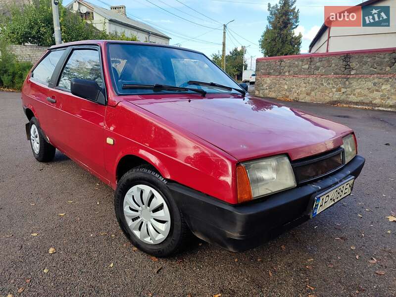 Хетчбек ВАЗ / Lada 2108 1995 в Дніпрі