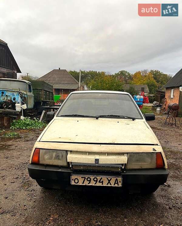 Хэтчбек ВАЗ / Lada 2108 1987 в Богодухове фото 8 Хэтчбек ВАЗ / Lada 2108 1987 в Богодухове