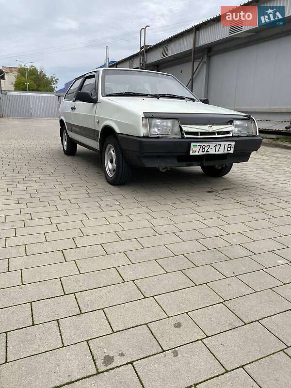 Хетчбек ВАЗ / Lada 2108 1988 в Івано-Франківську фото Хетчбек ВАЗ / Lada 2108 1988 в Івано-Франківську