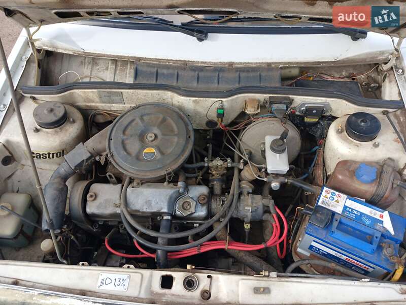 Хетчбек ВАЗ / Lada 2108 1987 в Великому Бурлуку фото 10 Хетчбек ВАЗ / Lada 2108 1987 в Великому Бурлуку