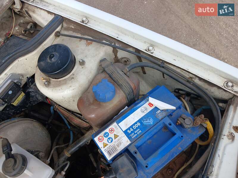 Хетчбек ВАЗ / Lada 2108 1987 в Великому Бурлуку фото 12 Хетчбек ВАЗ / Lada 2108 1987 в Великому Бурлуку