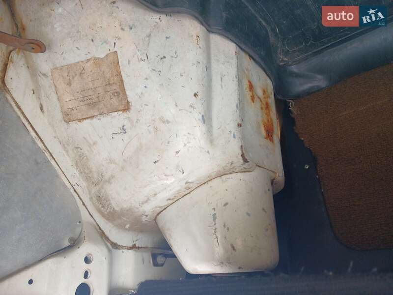Хетчбек ВАЗ / Lada 2108 1987 в Великому Бурлуку фото 17 Хетчбек ВАЗ / Lada 2108 1987 в Великому Бурлуку