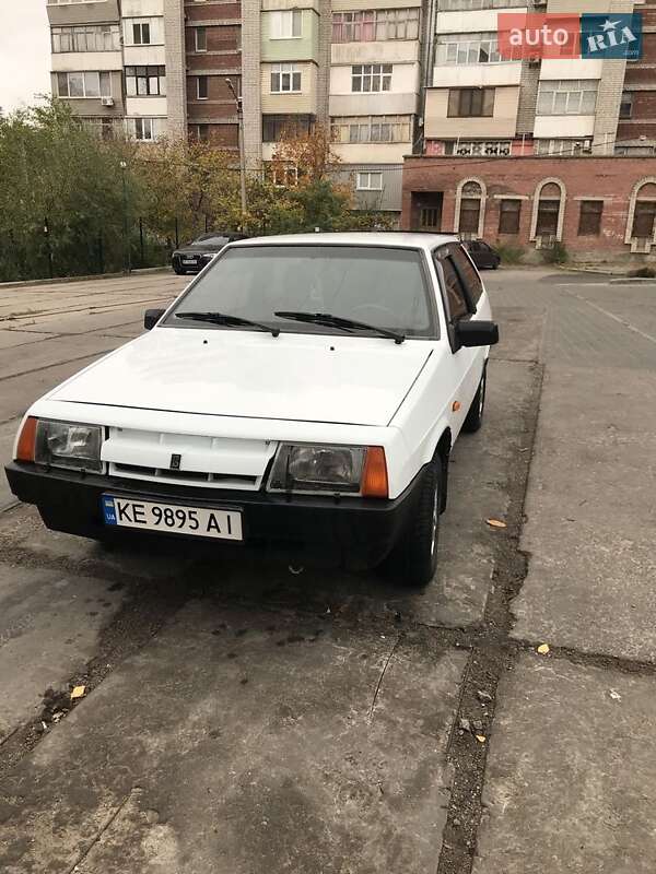 Хетчбек ВАЗ / Lada 2108 1986 в Запоріжжі фото 2 Хетчбек ВАЗ / Lada 2108 1986 в Запоріжжі