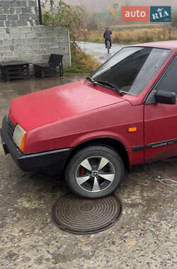Хэтчбек ВАЗ 2108 1990 в Жовкве