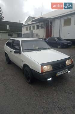 Хетчбек ВАЗ 2108 1995 в  фото 2 Хетчбек ВАЗ 2108 1995 в