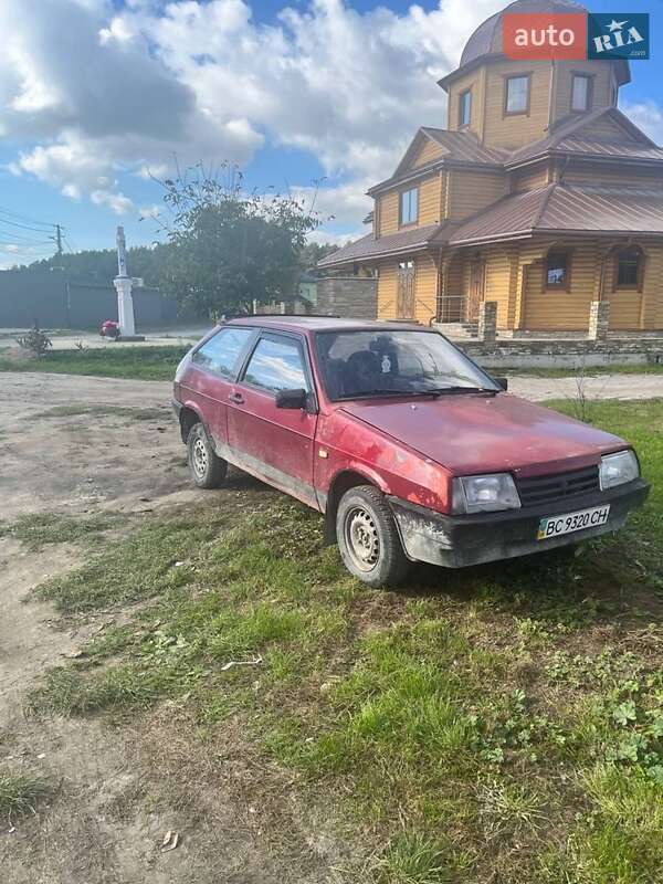 Хэтчбек ВАЗ / Lada 2108 1988 в Львове фото Хэтчбек ВАЗ / Lada 2108 1988 в Львове