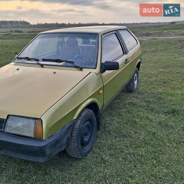 Хетчбек ВАЗ / Lada 2108 1986 в Клевані фото 4 Хетчбек ВАЗ / Lada 2108 1986 в Клевані
